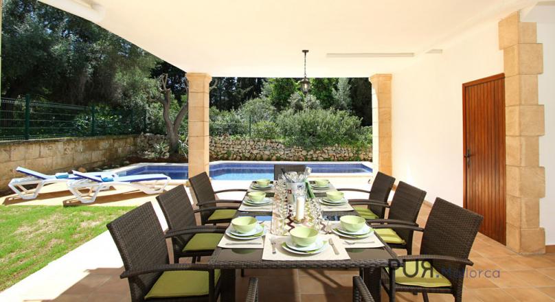Alcudia. The hill of Bonaire. A villa in a very good location. High-quality.