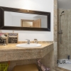 Big apartment. Very well maintained facility. And for dinner on foot to Port Adriano.