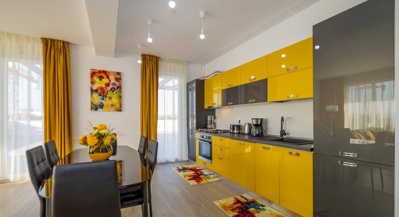 Penthouse with terrace of 210 sqm, garage, built in 2018, Brasov