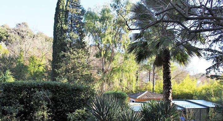 BOIT. VILLA IN QUIET AREA. VILLA CLOSE TO VILLAGE OF BIOT