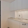 Fancy. Newly renovated. And right in the middle. Not just there. In Santa Catalina.