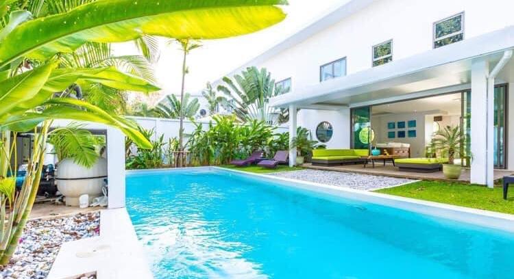 The Charming Villa is a modern establishment set in a quiet