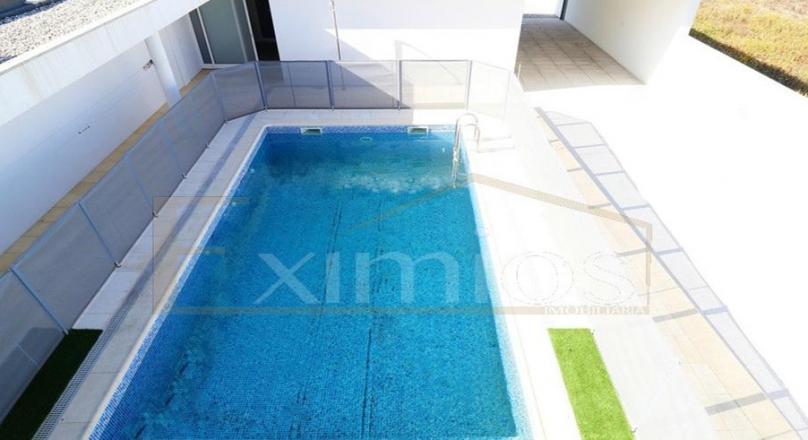 SALE OF CONTEMPORARY LUXURY HOUSE WITH GARDEN AND POOL
