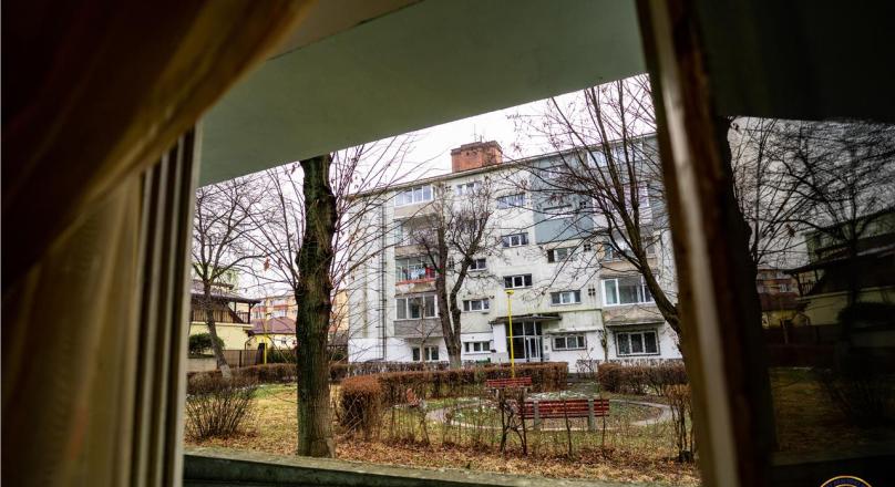 Property, on two rooms, appreciable zoning, Brasov