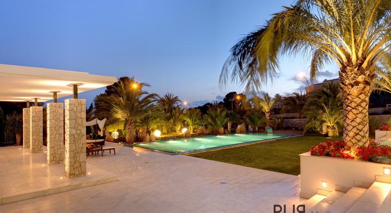 Your new feel-good domicile in lighting design.