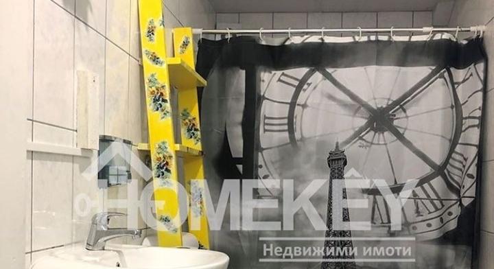 EXCELLENT LOCATION! SPACIOUS ROOMS!