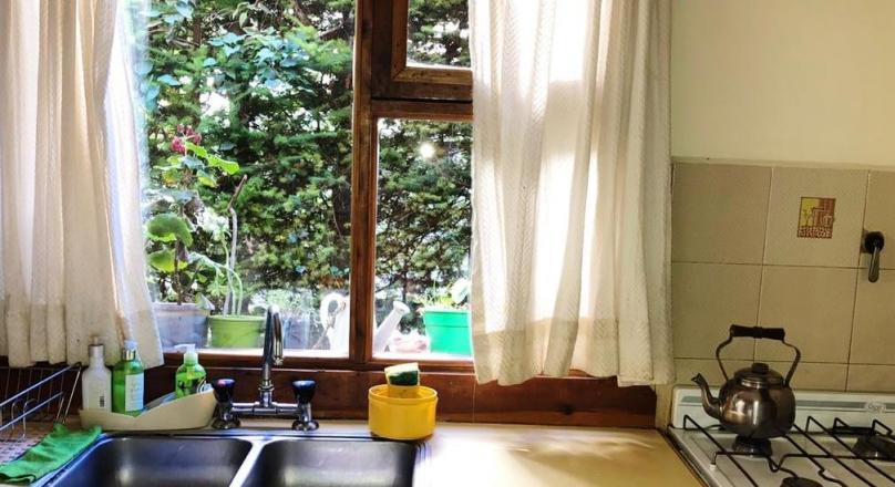 2 PH FOR SALE AV. PIONEERS N ° 555.