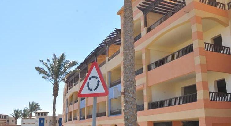 Luxury Apartment  main street Marina Port Ghalib view 