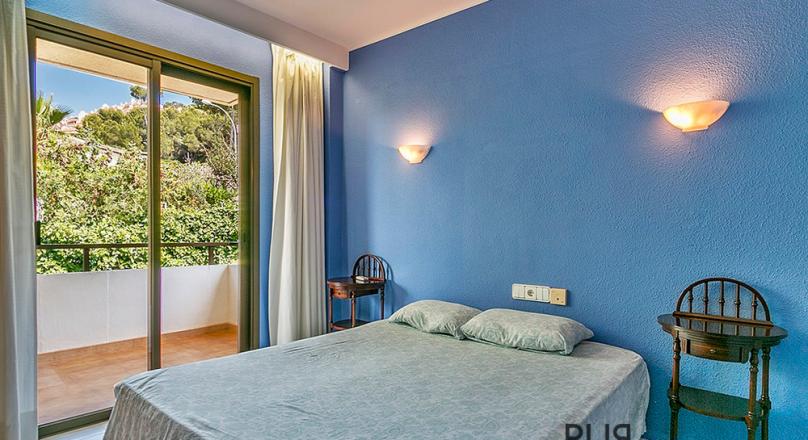 Sea views. Villa. Santa Ponsa. Move in.