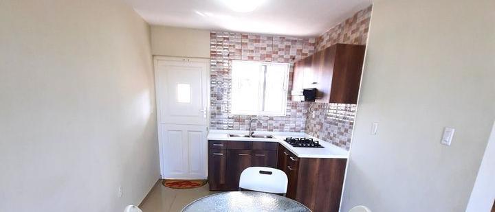 Two Spacious Gated apartment 2 of 2 bedrooms with