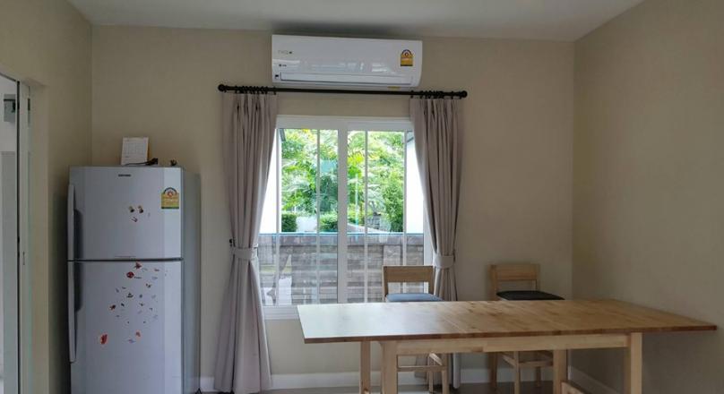 A 151Sq M house with 3 bedrooms , Located near Meechok Plaza, Lotus super market
