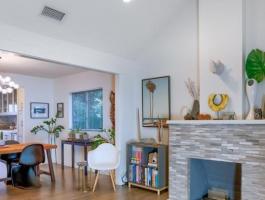 4 Bedroom - 3 Bath - House - West Hollywood, CA