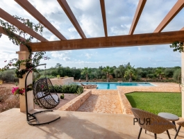 Cala Mondrago. New building. Finca. 5 bedrooms, 5 bathrooms. Classic, but high-tech.