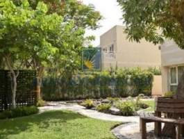 Furnished studio with balcony for rent in Greens