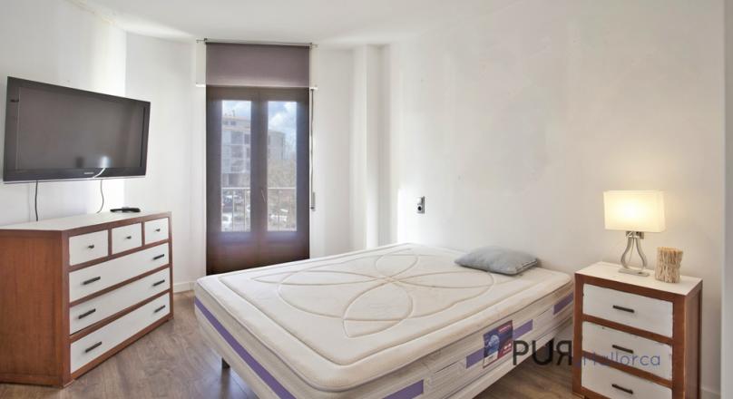 Port Pollenca. Short distances to the water. Large, completely renovated apartment.