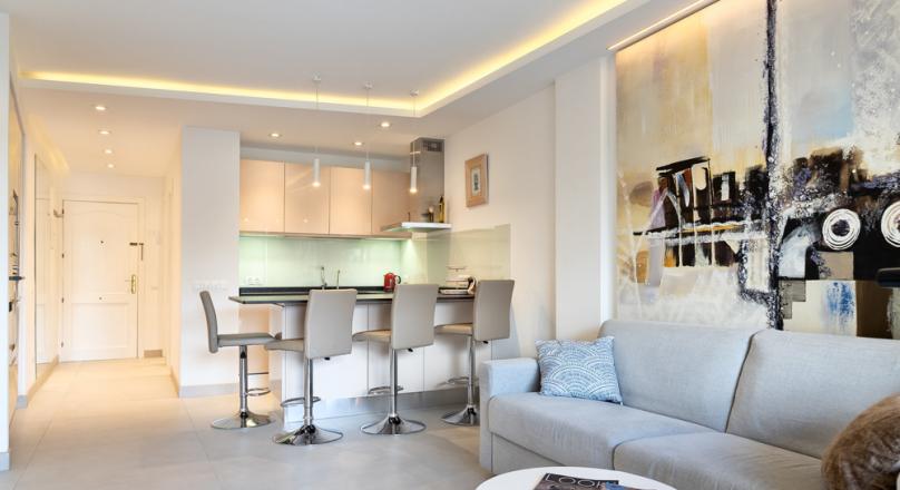 Santa Ponsa. Apartment. Completely renovated. Very well-kept area.