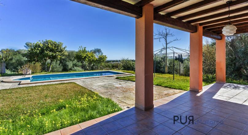 Well marketable. Ideal as a rental property. With license. Finca. Close to the ocean. Great beaches.