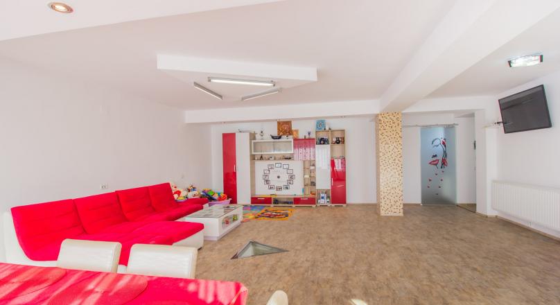 Villa Solari features exceptional Sanpetru, Brasov