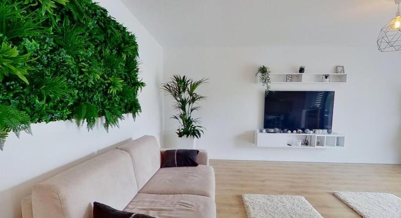 Distinctive class, villa regime, own garden