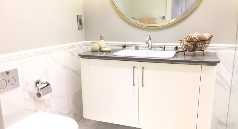 Super Luxurious 1 BR Apt In Seef, Fully Furnished, All Inclusive