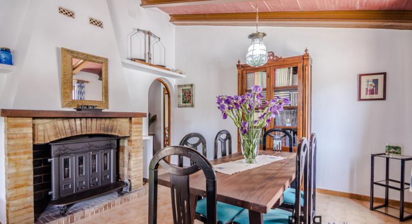 Campos. Real Mallorcan finca. Large property. Little price.