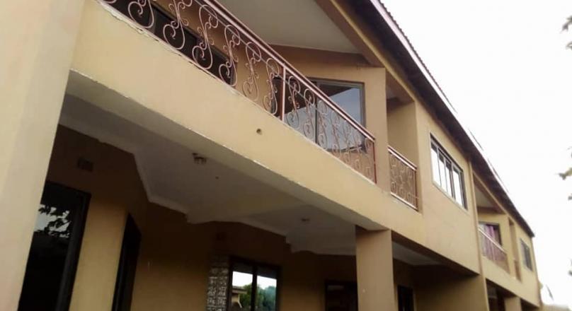 Three bedrooms apartment for rent