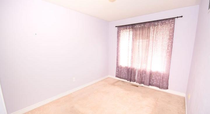 Semi Detach Home for Lease