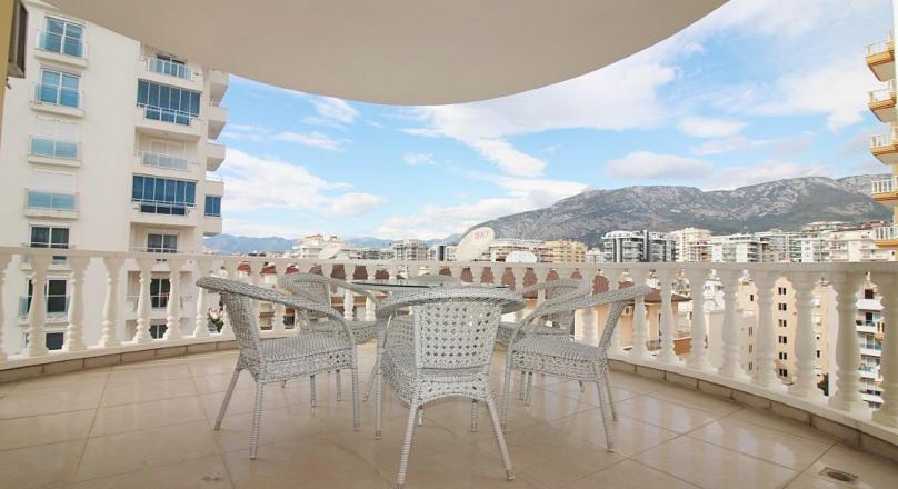 2 BEDROOMS APARTMENT FOR SALE