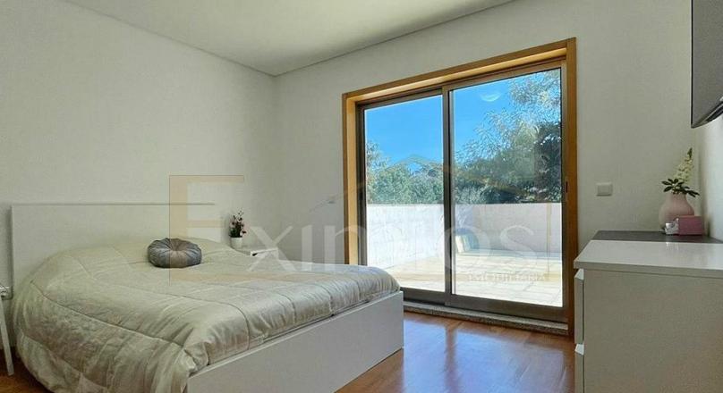 SALE OF APARTMENT T2 INSERTED IN A CLOSED CONDOMINIUM WITH POOL