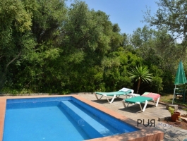 Small finca. Holiday rental license. Cala Ratjada. Boomtown.