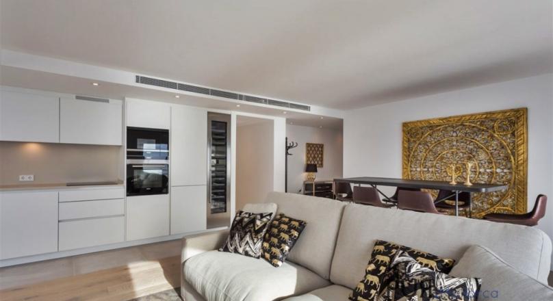 Searched. Searched. El Molinar. Only one word. Luxury.