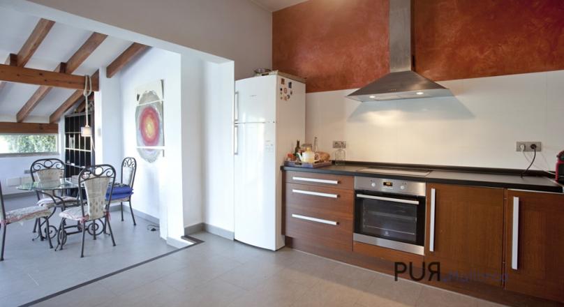 Pollenca. Finca. Nestled in an environment of sea and forests. Holiday rental license.