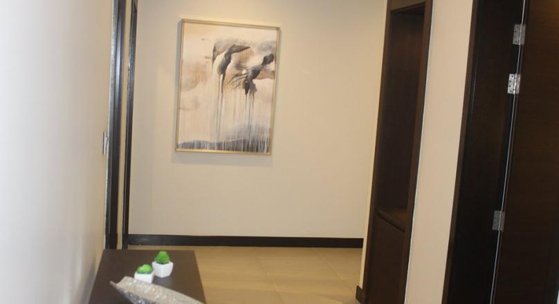 stunning 2 bedroom Appartment close kitchen