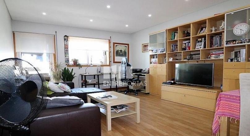 SALE OF MODERN APARTMENT, PÓVOA DE VARZIM