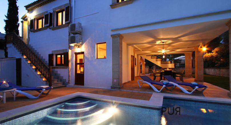 Alcudia. The hill of Bonaire. A villa in a very good location. High-quality.