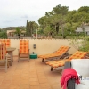 In the far northeast. Apartment with a large roof terrace. Font de Sa Cala.