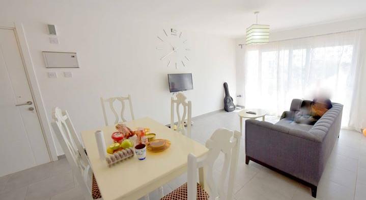 2 + 1 Apartment For Sale in Girne Center. £ 65,000.