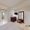 That can not be. A townhouse with vacation rental license in La Lonja. But.