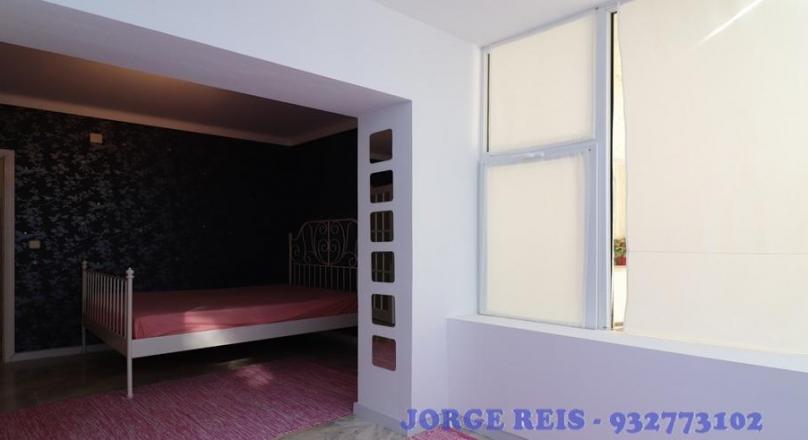 VILLA FOR SALE WITH POOL AND TENNIS COURT IN ESPOSENDE