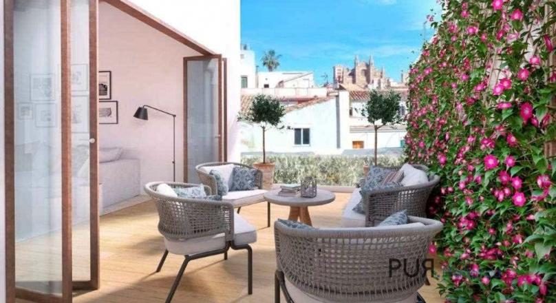 Palma. Rarity. Right in La Lonja. Apartment. New building.