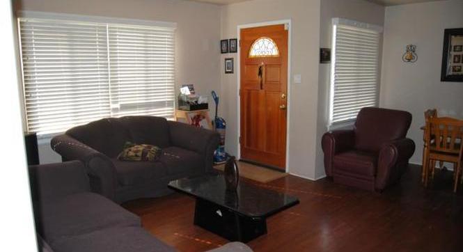 3 bedrooms · 2 bathrooms · House