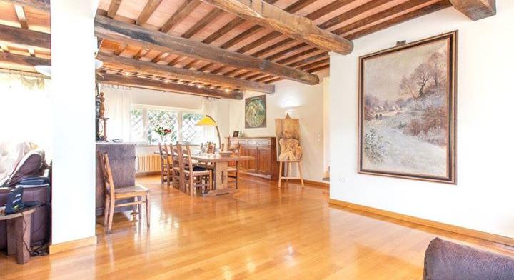 Luxury 13 room villa for sale