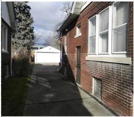 3 bedrooms1 bathroom in Detroit
