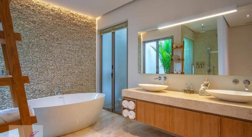 Phuket quality real estate presents this super high quality 2-3-4 bedroom villa