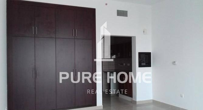 Studio on Electra Street, Sama Tower
