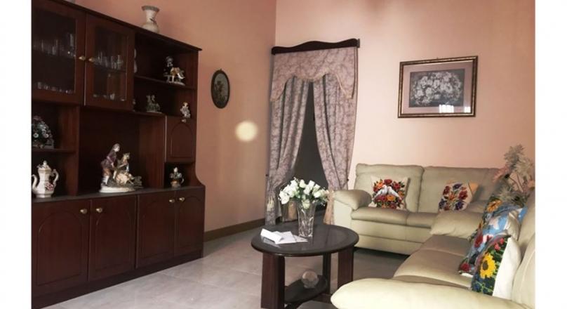 Zabbar - Recently renovated Townhouse in this picturesque town.