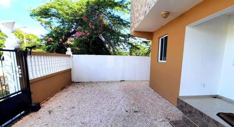 Two Spacious Gated apartment 2 of 2 bedrooms with