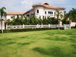Luxury Spanish Mansion Pattaya Thailand