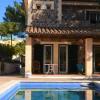 Beautiful detached house with private pool and wine cellar