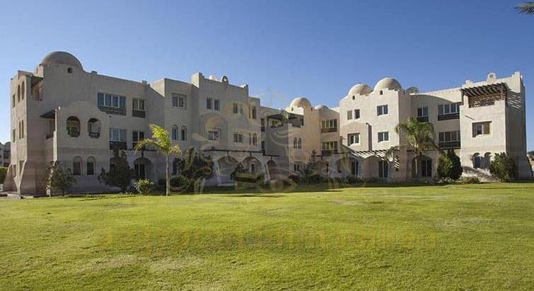 Apartment available for sale